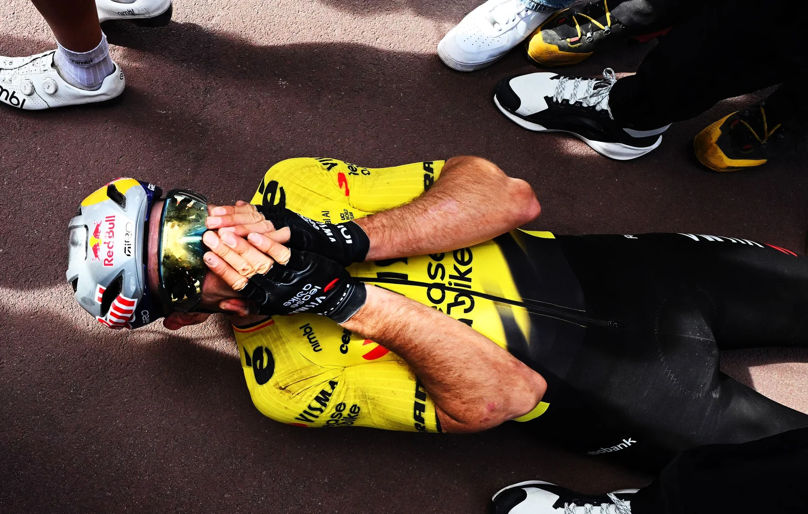 Van Aert's Roubaix Triumph Sparks Confidence Across the Classics, Kelly Says