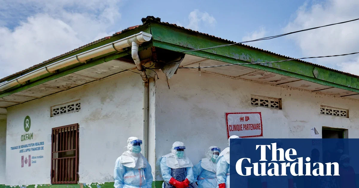 Ebola travel ban under fire as experts warn it could undermine outbreak response