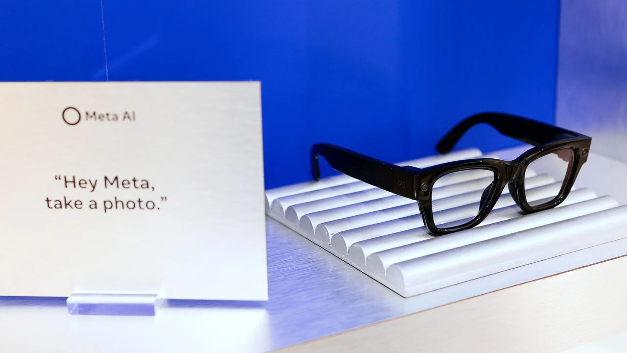 Polish developer launches iPhone app to spot nearby Meta smart glasses