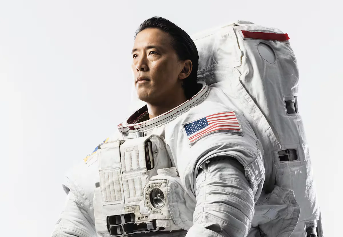 Jonny Kim Returns to Active Duty as Navy Lieutenant Commander