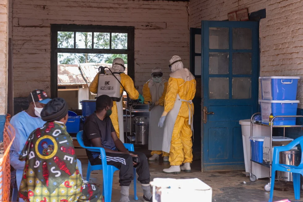 Congo's Ebola toll climbs past 100 as conflict hampers response