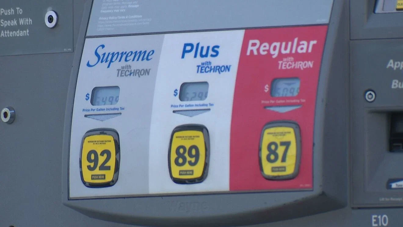 Washington gas prices soar to record $5.57 a gallon, tightening drivers’ budgets