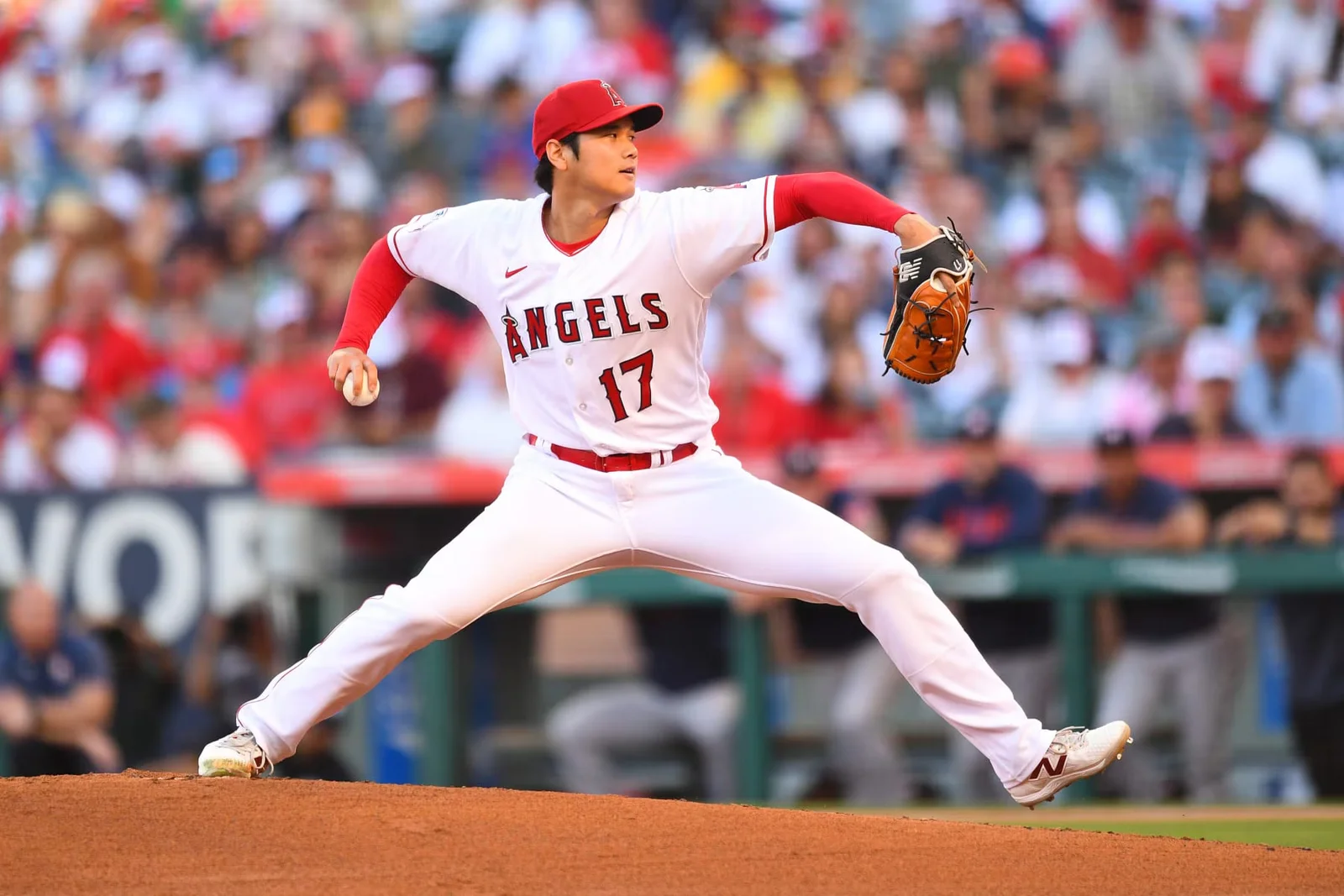 "Teams Compete to Land Shohei Ohtani: Trade Rumors and Potential Deals"