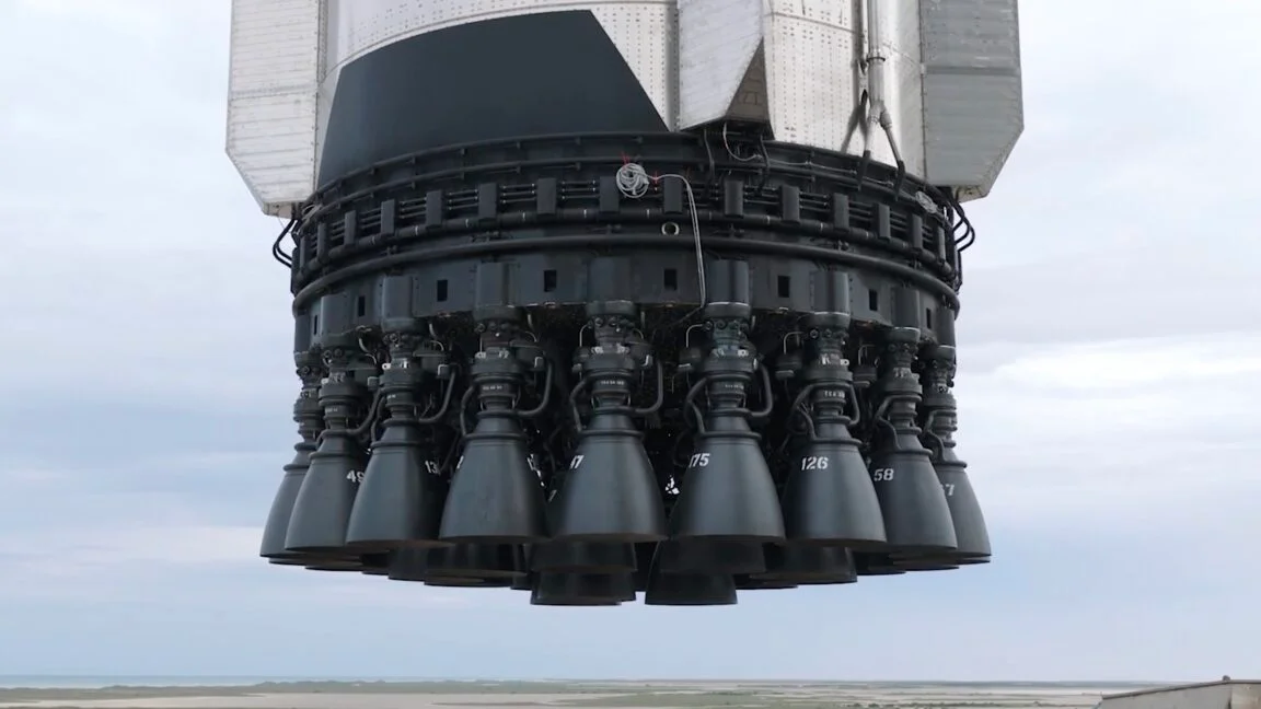 SpaceX readies Starship 13 for suborbital test with real Starlink V3s