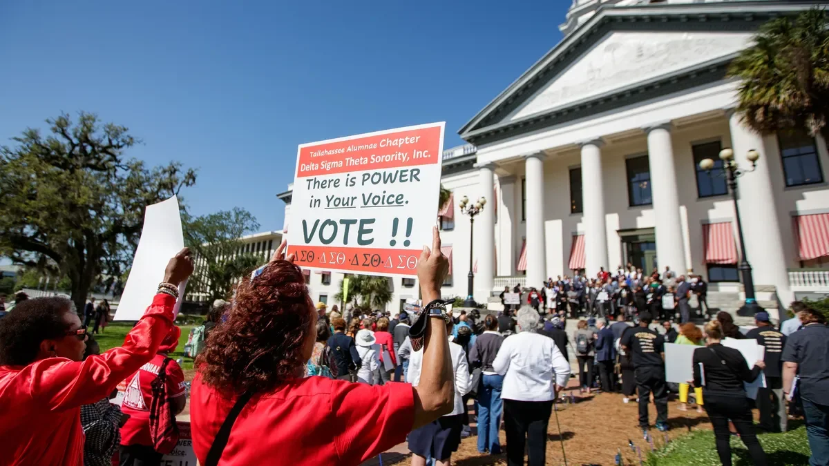 "Federal Court Evaluates DeSantis' Congressional Redistricting Proposal"