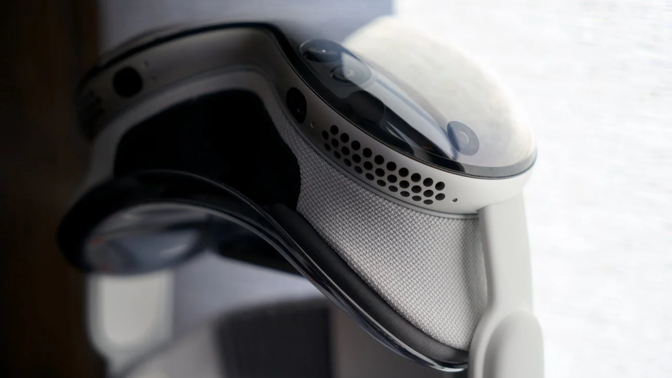 Reorg, not demise: Apple Vision Pro path remains in play
