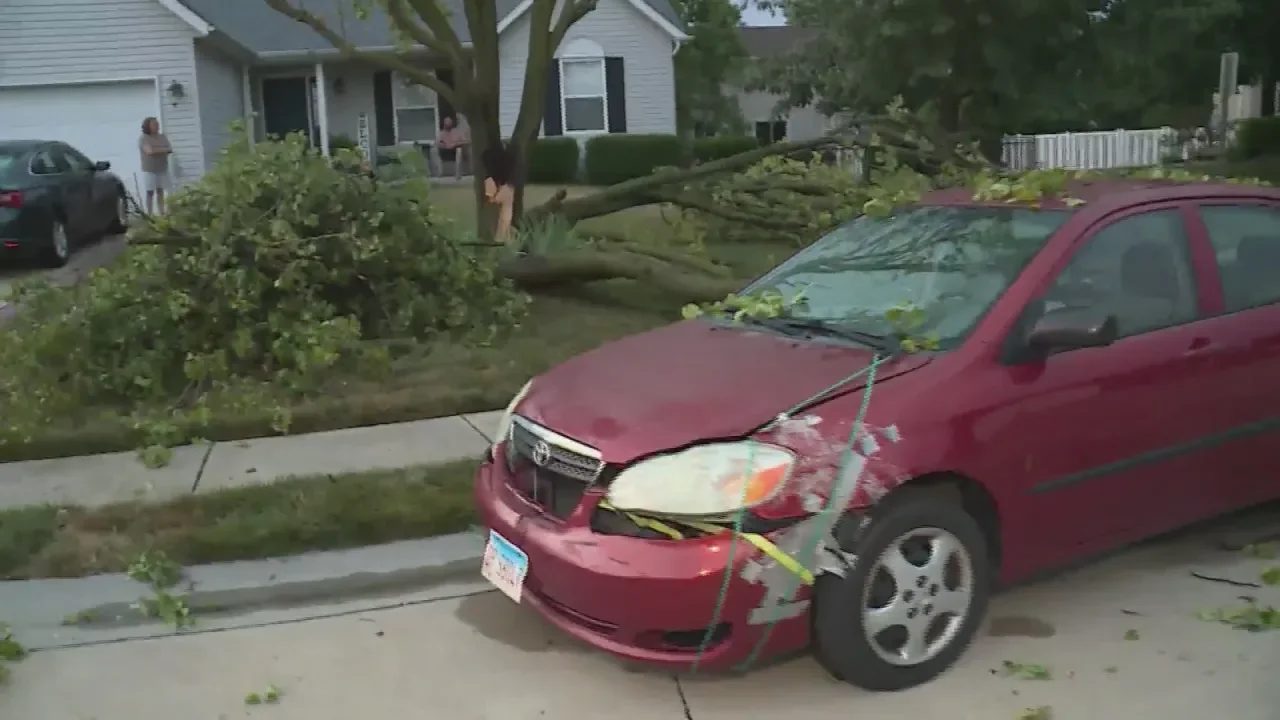 Severe Storms Wreak Havoc in Midwest, Prompting Urgent Cleanup and Power Restoration Efforts