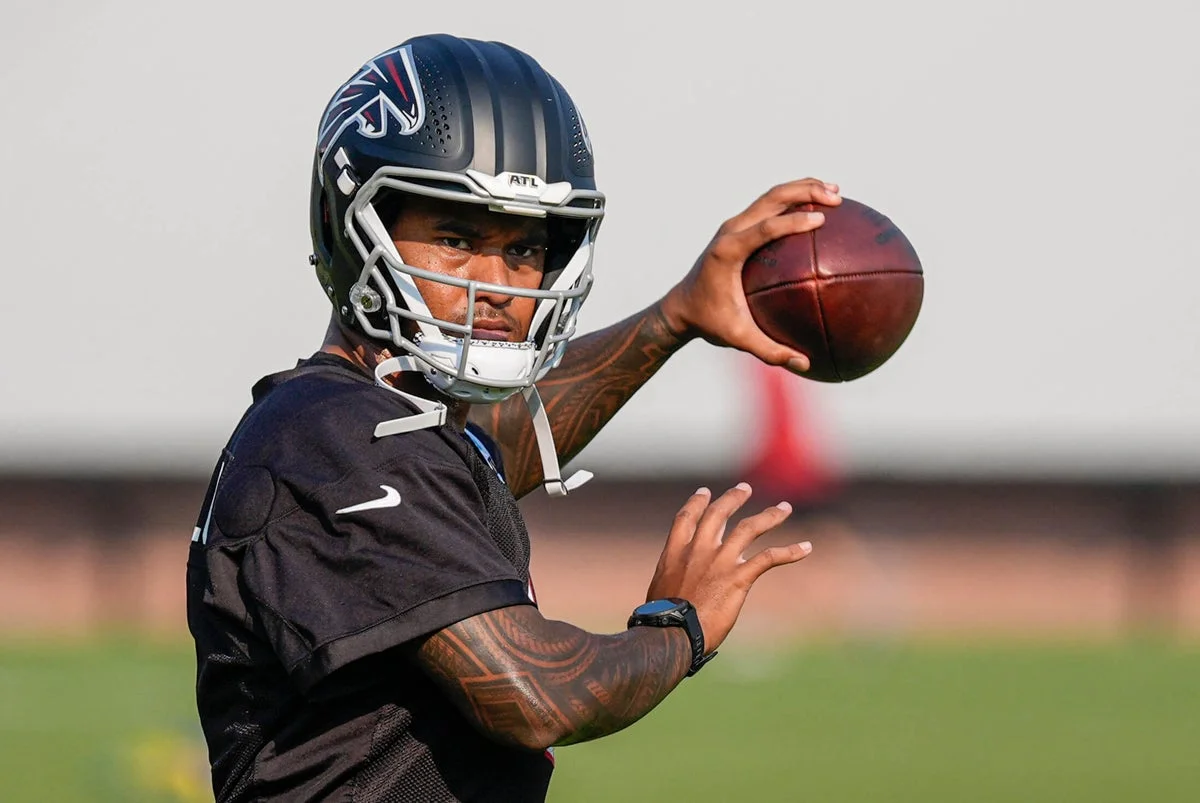 Falcons navigate quarterback questions as they push a more dynamic offense in camp