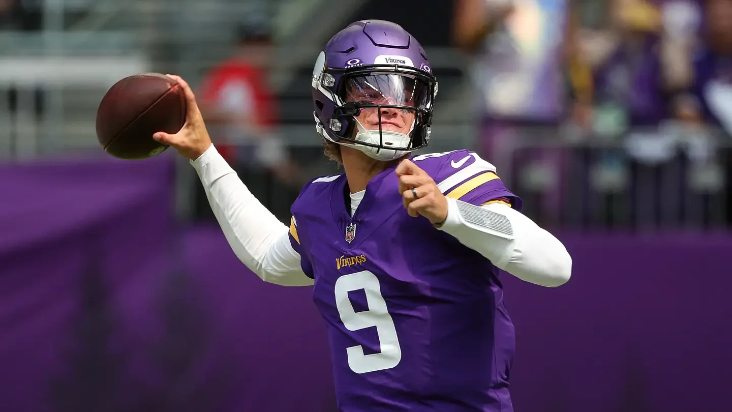 Vikings' QB debate persists as McCarthy struggles in another preseason outing