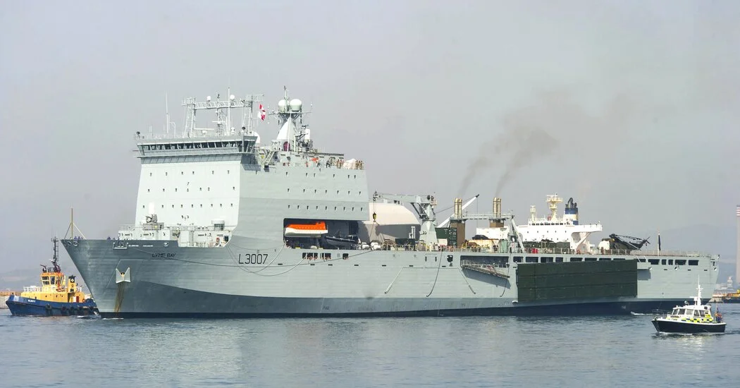 Britain Readies Multinational Push to Clear Hormuz Strait of Mines