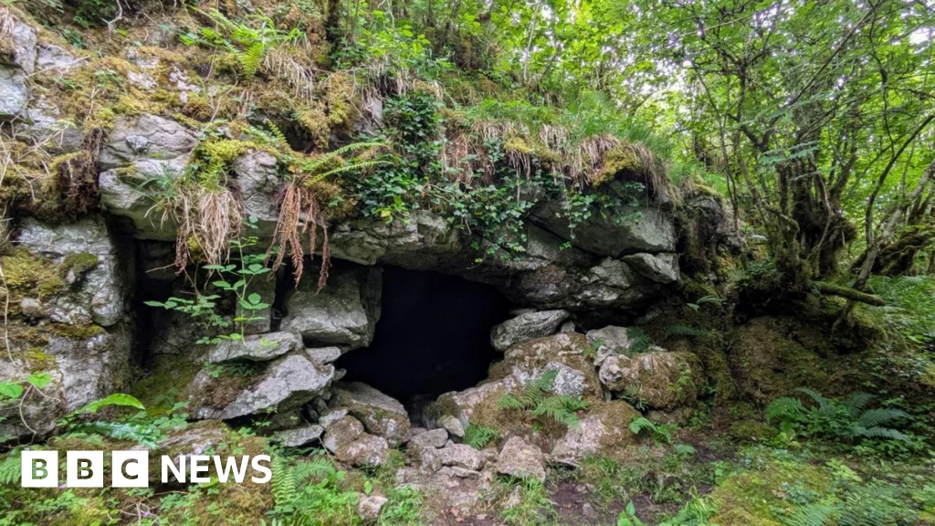 Ice-Age cave art links Ireland’s first settlers to Wales via vanished land bridge