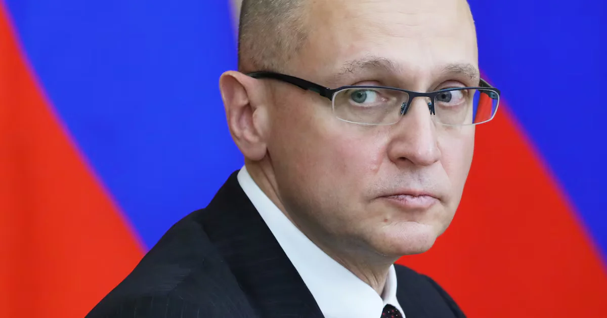 Kremlin Bans iPhones for Officials Amid Security Concerns.