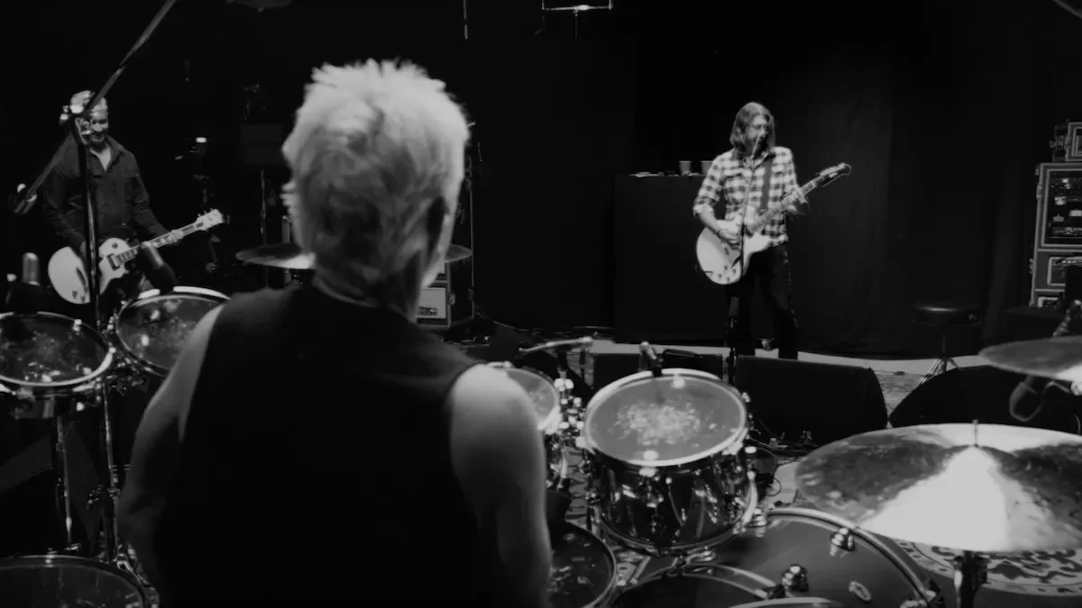 Foo Fighters Unveil Josh Freese as Taylor Hawkins' Successor on Drums.