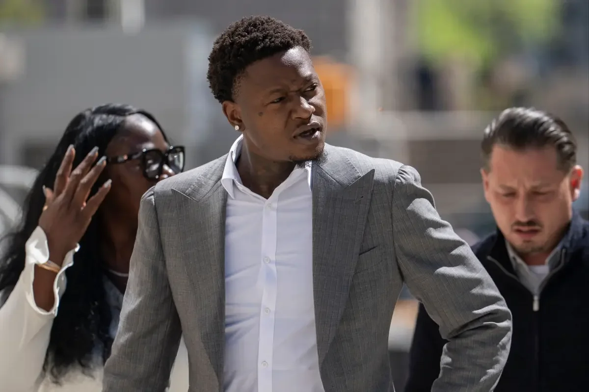 Rozier cites text messages he says clear him in NBA gambling case