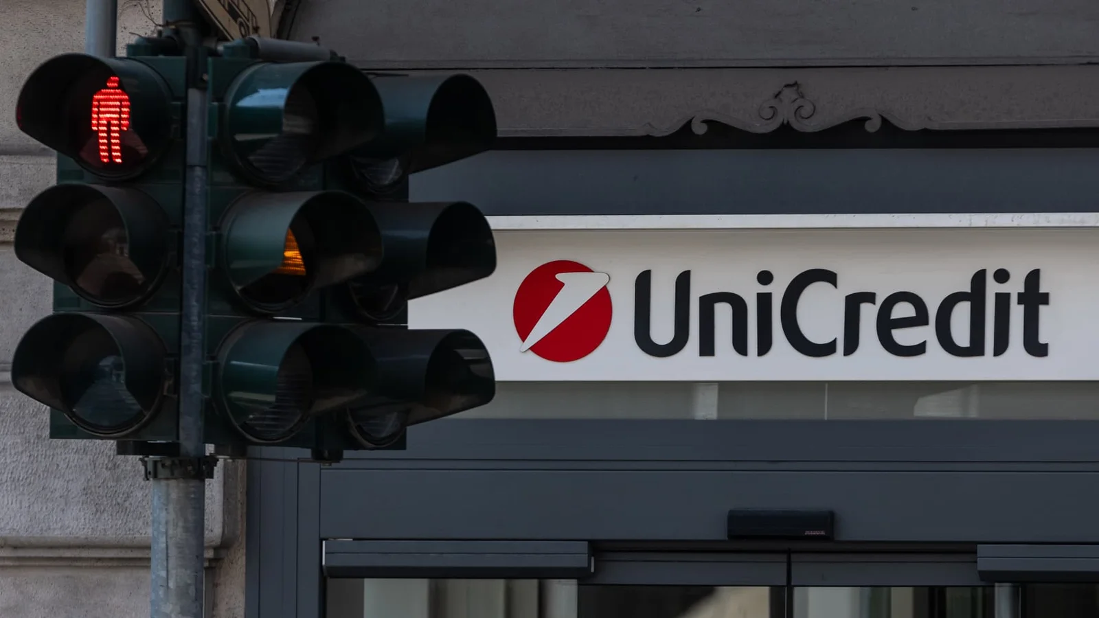 UniCredit unveils cross-border Commerzbank overhaul plan to create future-ready European lender