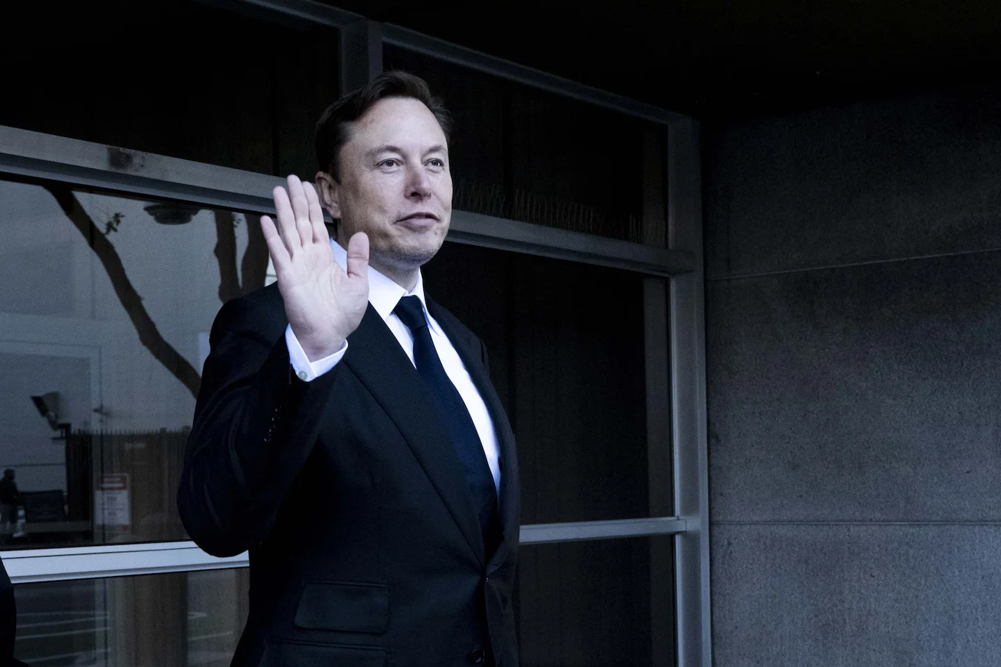 Dorsey Criticizes Musk's Leadership and Twitter Acquisition