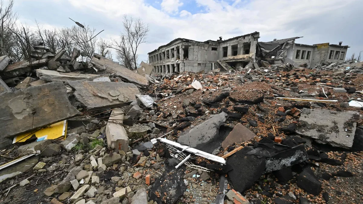 Mykolaiv under attack: Latest updates on Russia-Ukraine conflict.