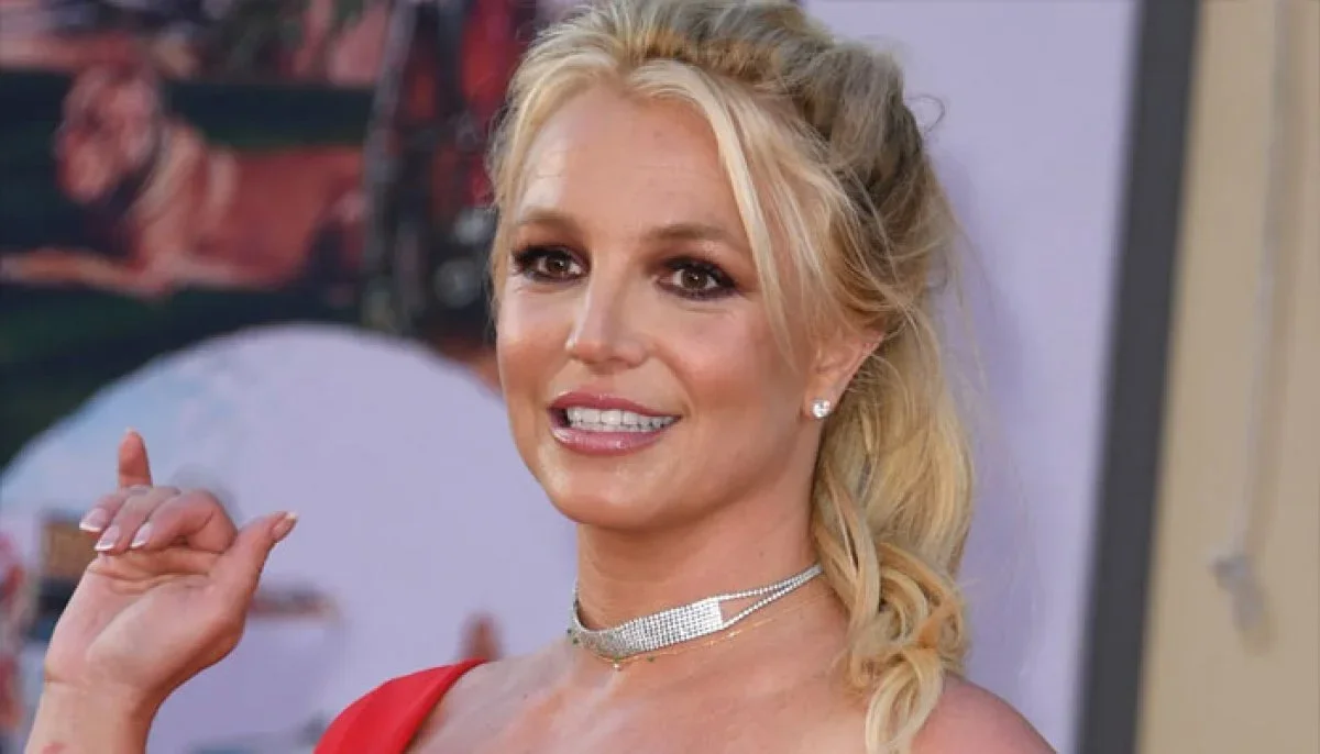 Britney Spears hints at expanding family