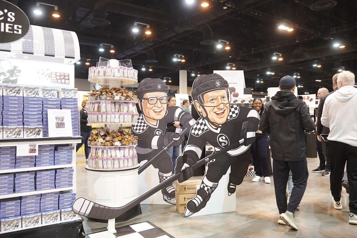 Abel’s Berkshire Hathaway Posts Record Cash, Resumes Buybacks in Q1