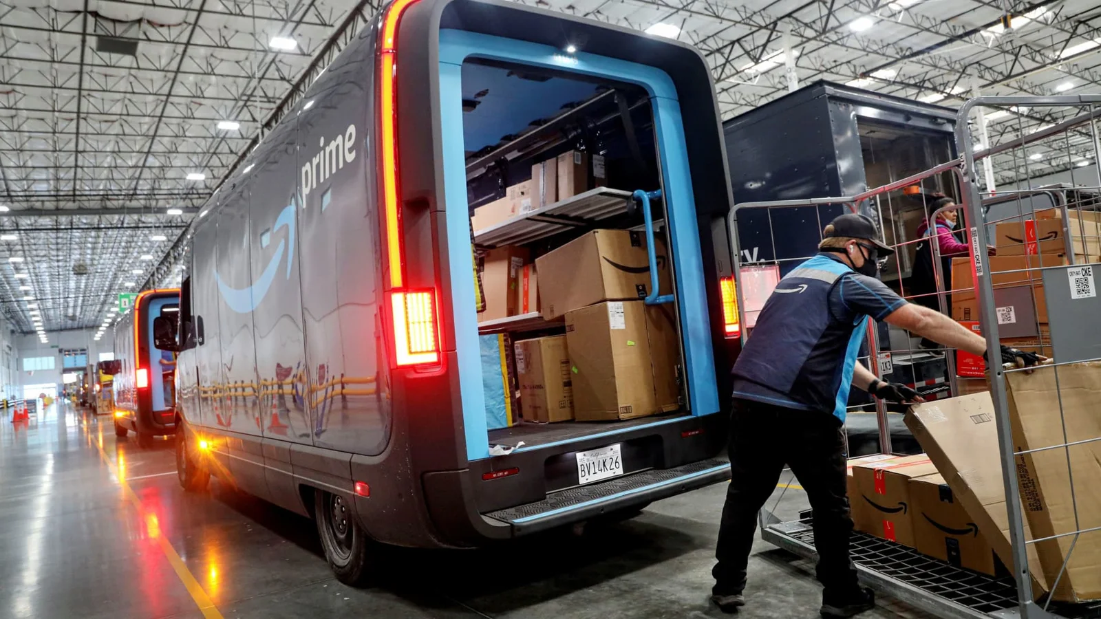 April Jobs Report Surprises with 253,000 New Positions Created