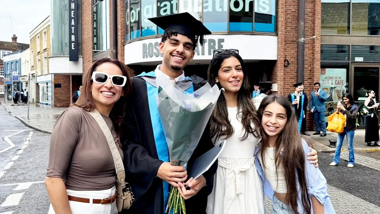 UK's top graduate laments broken job market after 500 applications