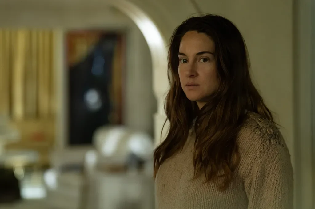 Shailene Woodley Wins First Emmy for Paradise, Credits Mom