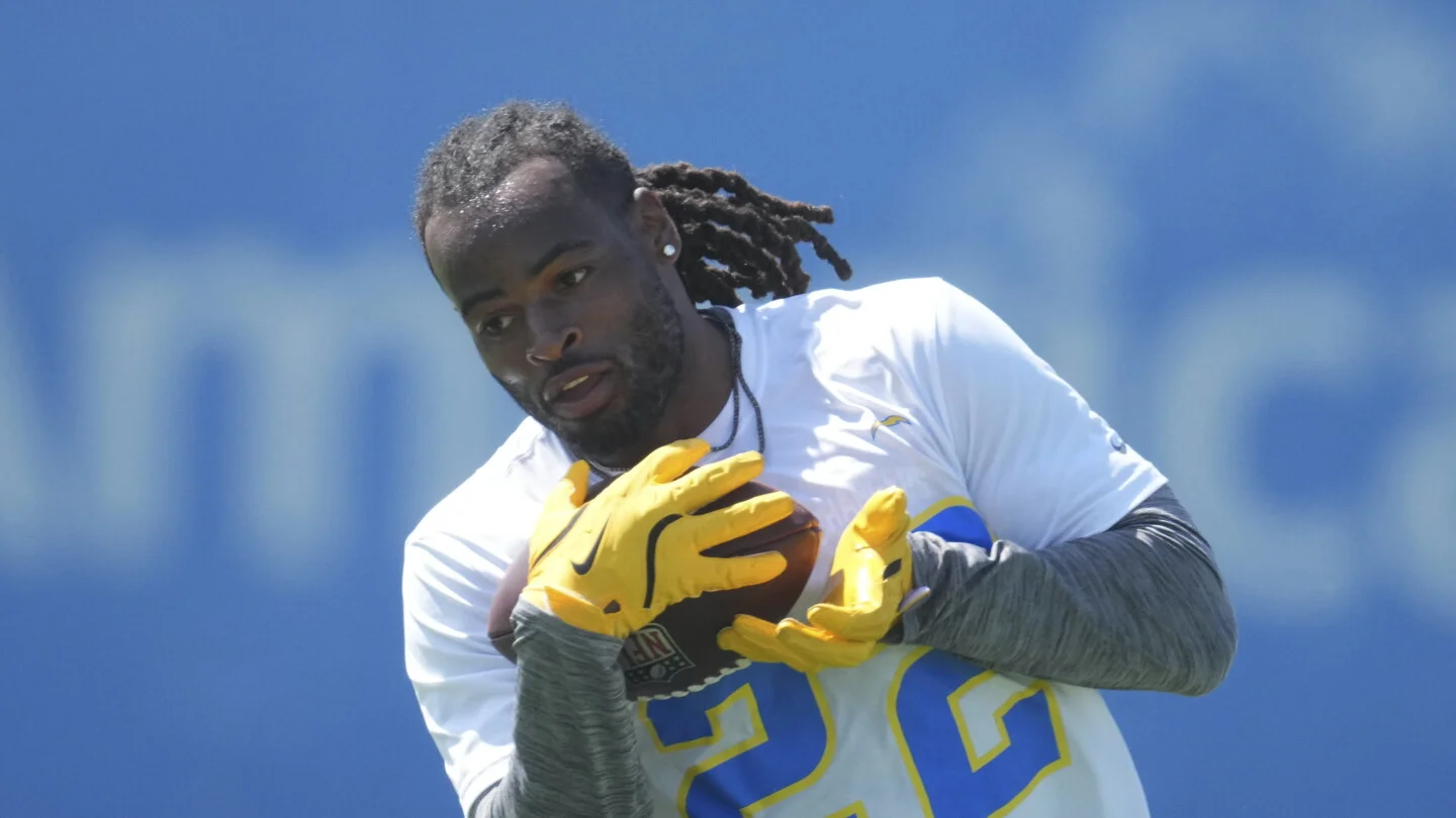 Giants Sign Najee Harris to a One-Year Deal