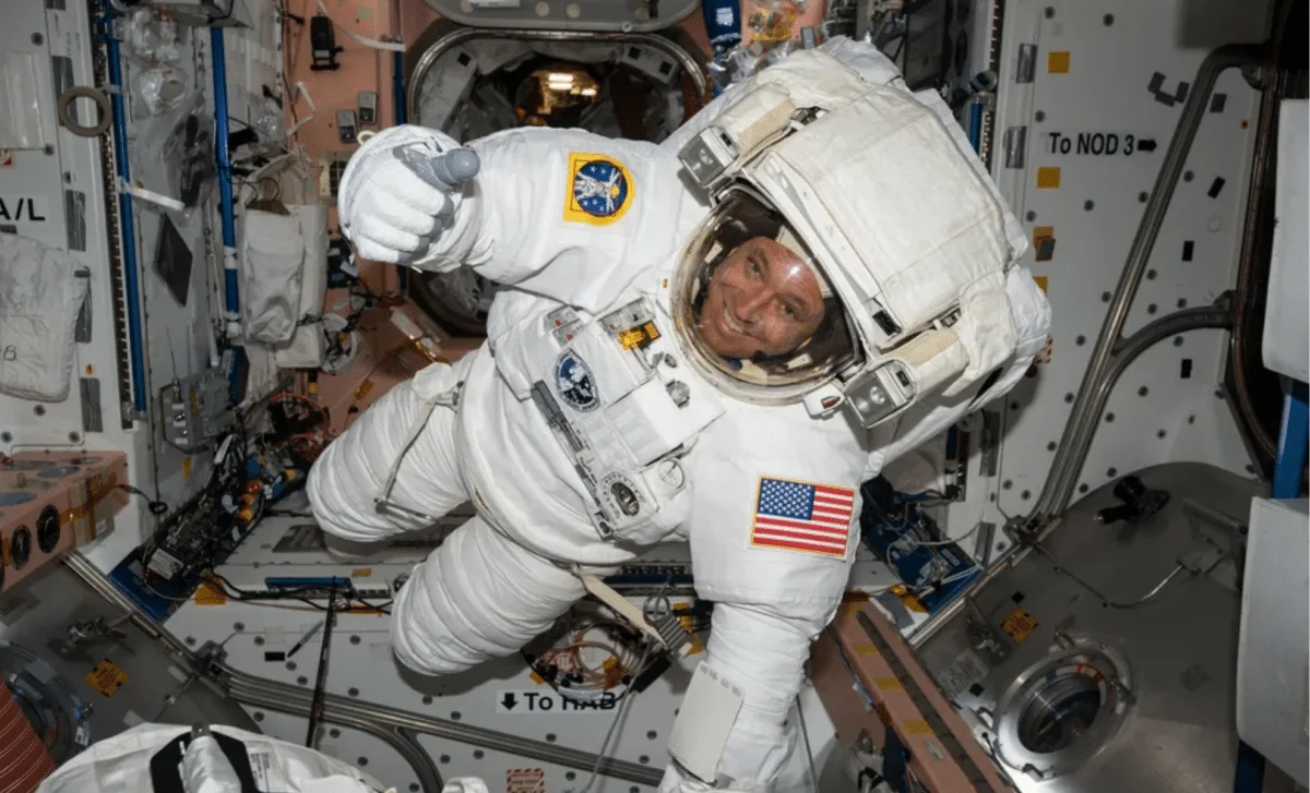 Microgravity Rewrites Astronauts' Grip, Study Finds