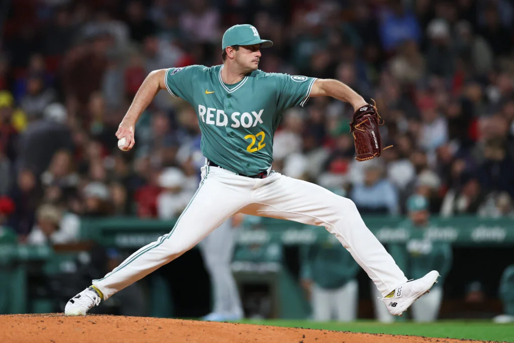 Red Sox Shuffling Bullpen as Whitlock Lands on 15-Day IL