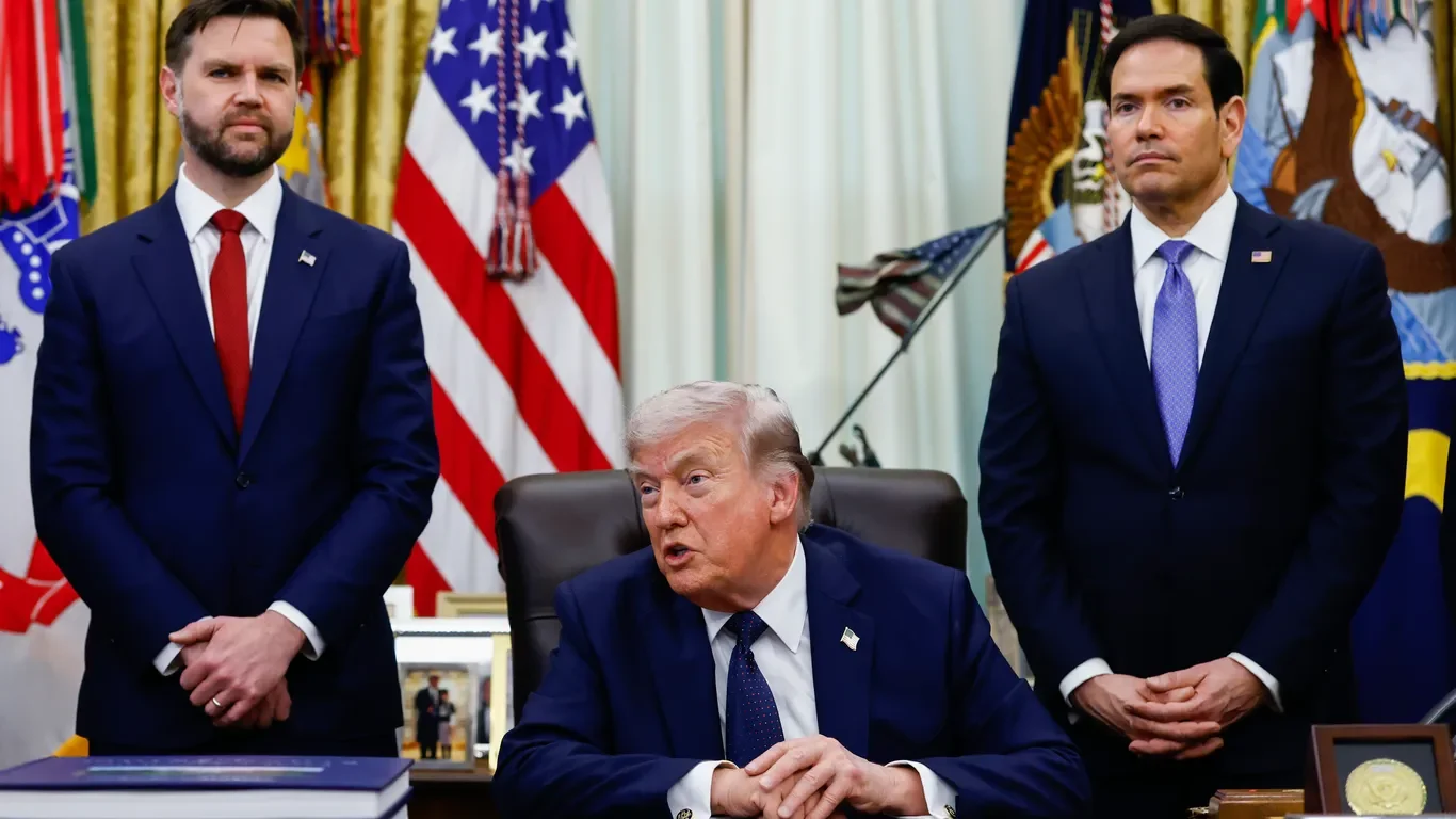 Trump weighs 50/50 on Iran deal as envoys convene to decide fate