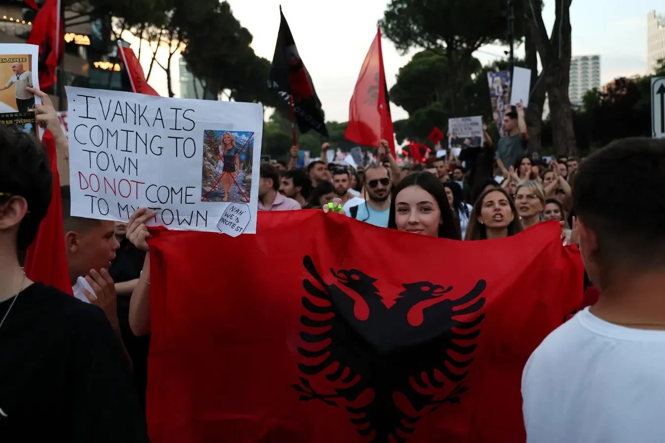 Kushner’s Island Could Slow Albania’s EU Bid