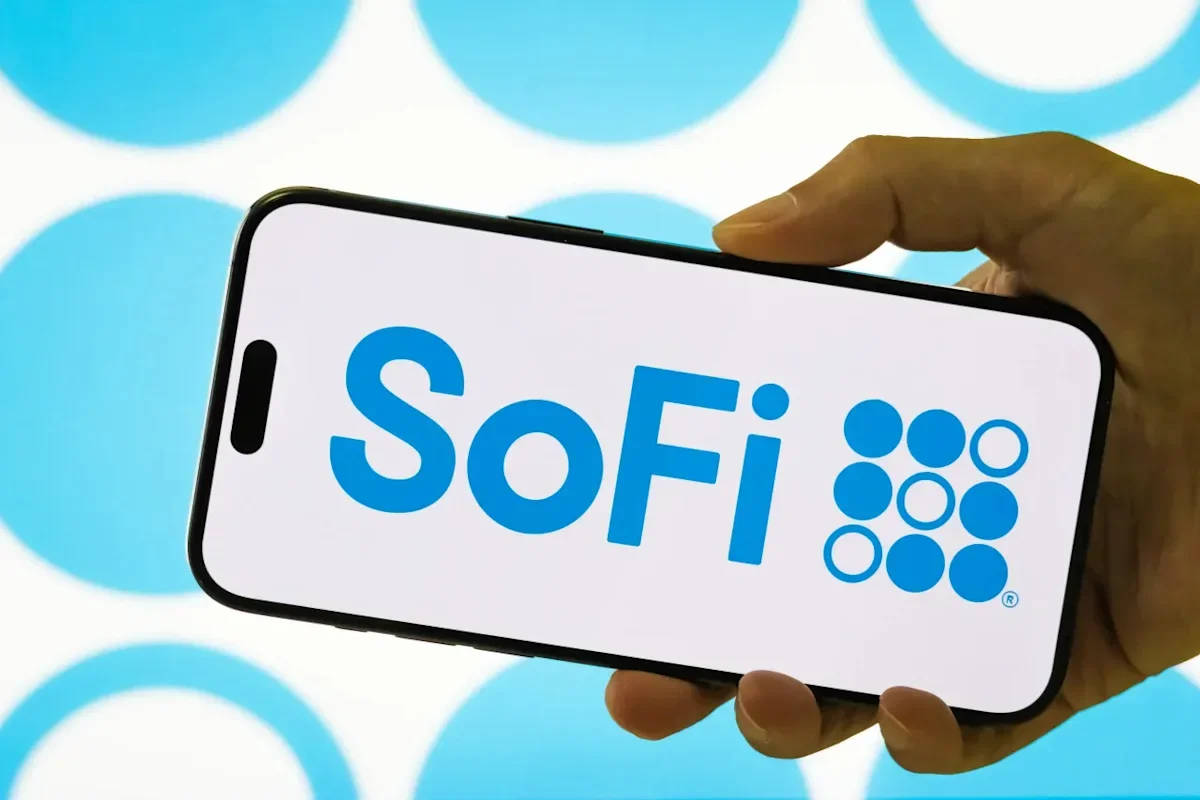 SoFi Sets 2026 as Defining Year After Guidance Boost