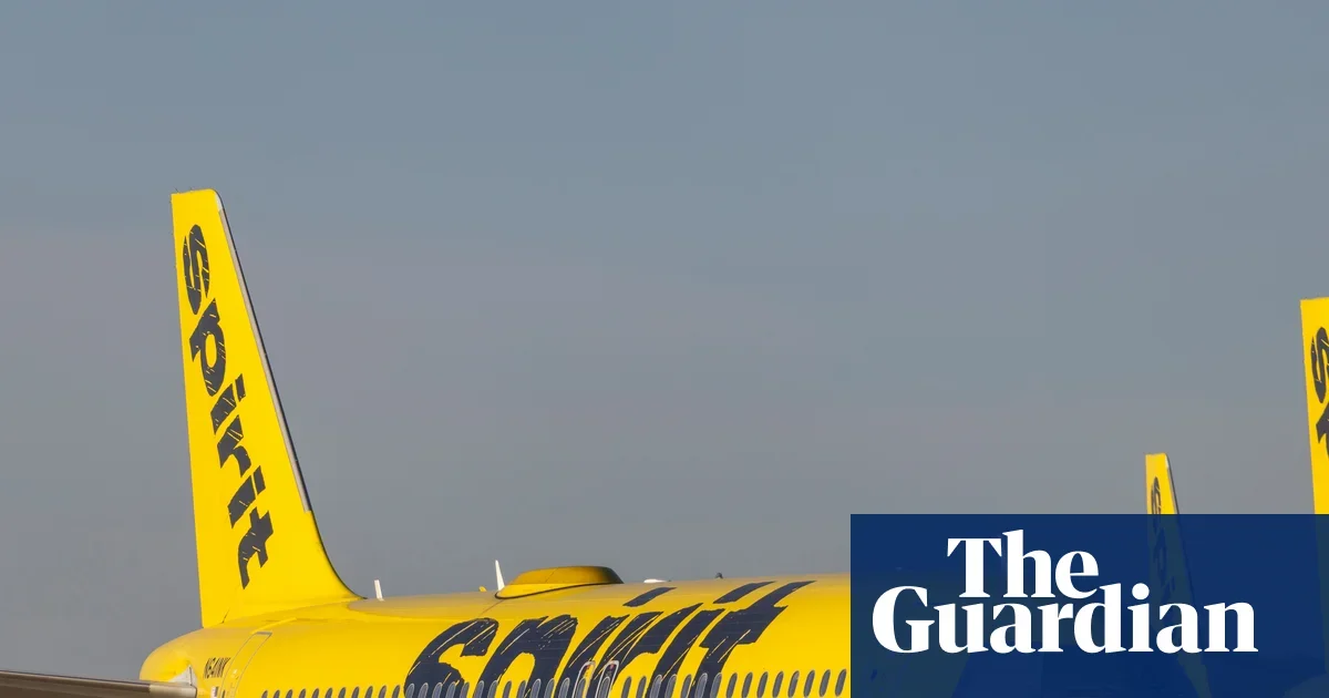 Southwest salutes Spirit pilot’s retirement after abrupt shutdown