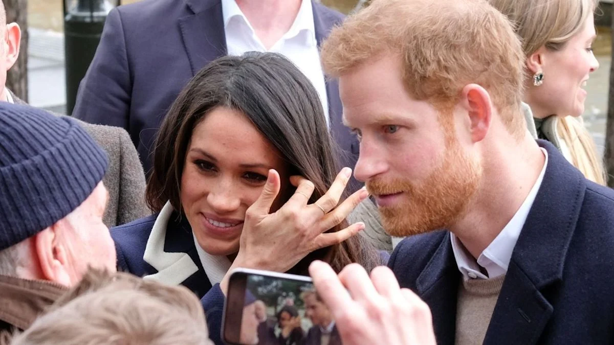 Meghan and Harry Skip Royal Portrait Traditions to Protect Archie & Lilibet's Privacy