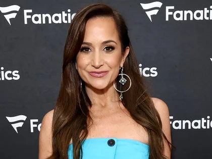 Dianna Russini’s ‘Close Your Eyes’ Moment Sparks Vrabel-Linked Gossip