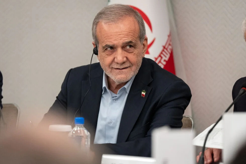 Iran Signals Diplomacy as US Memorandum Emerges as Exit from Stalled War
