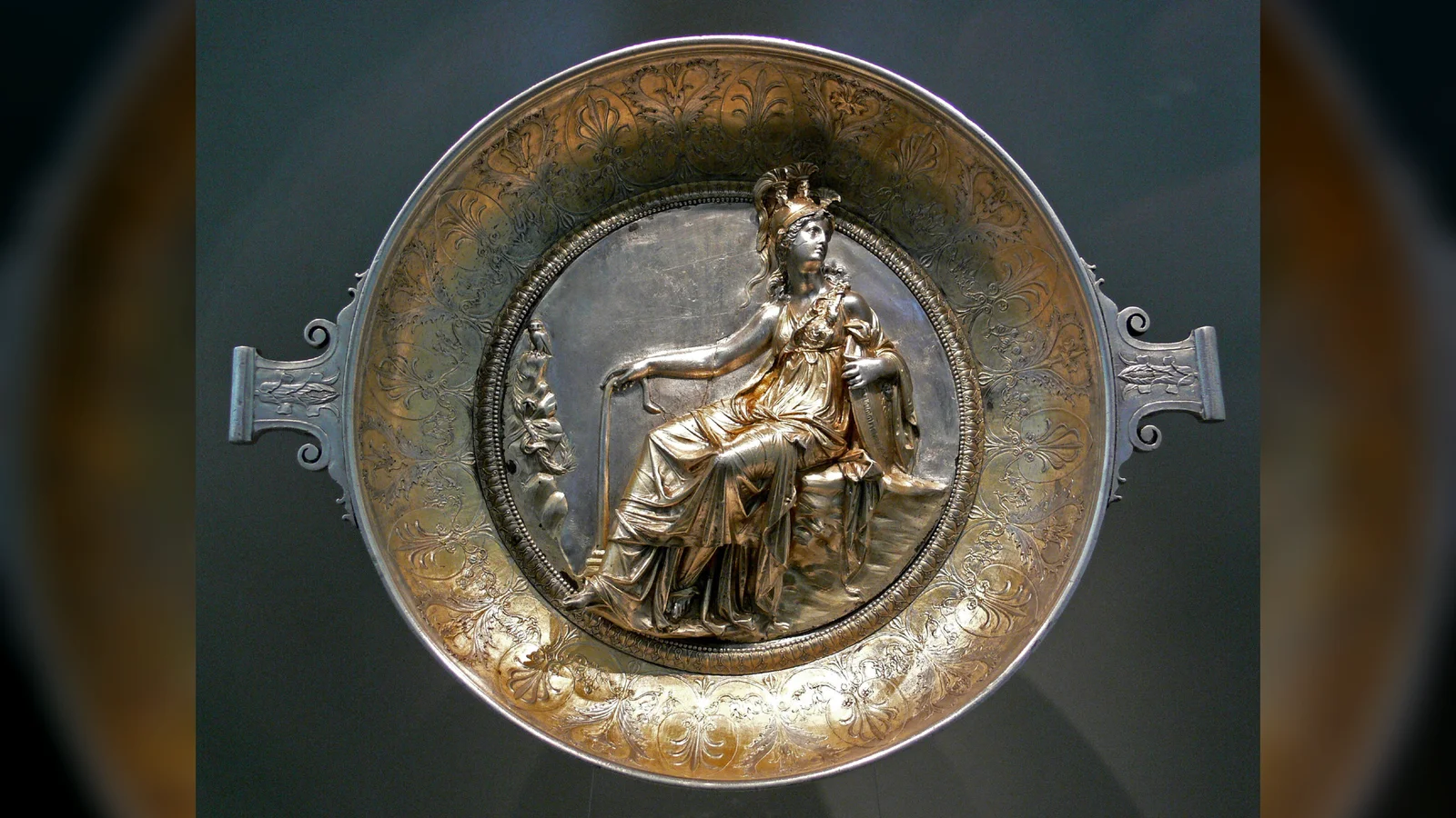 Athena’s Owl Bowl Unearthed: A 2,000-Year-Old Roman Silver Vessel in a German Forest