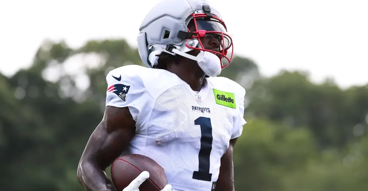 Patriots' new wideouts shine in padded practice as Maye connects on big plays