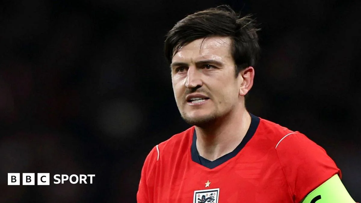 Rooney says Maguire was unlucky to miss Tuchel's England World Cup squad