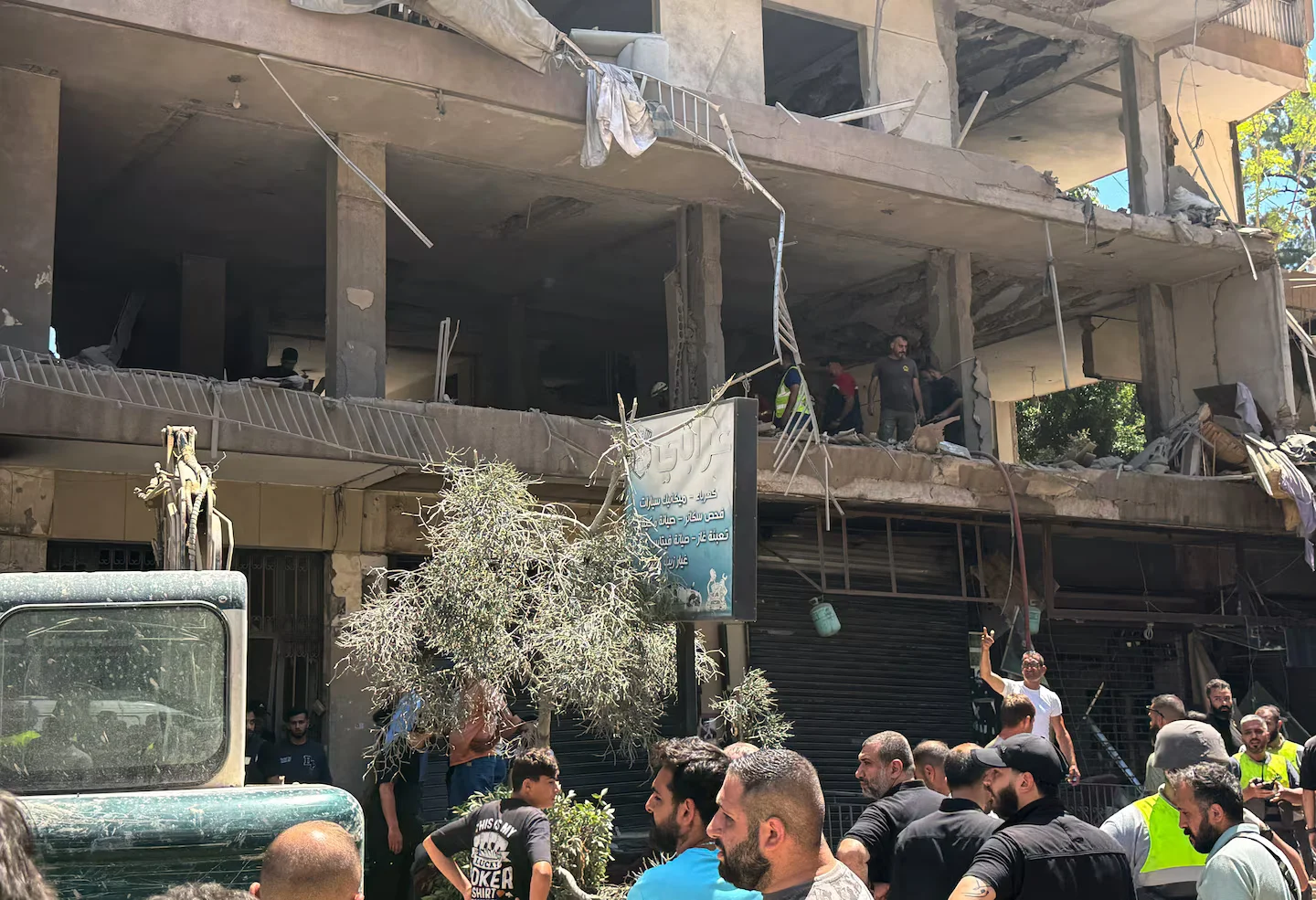 Beirut strikes press toward Tehran talks amid mounting regional tension