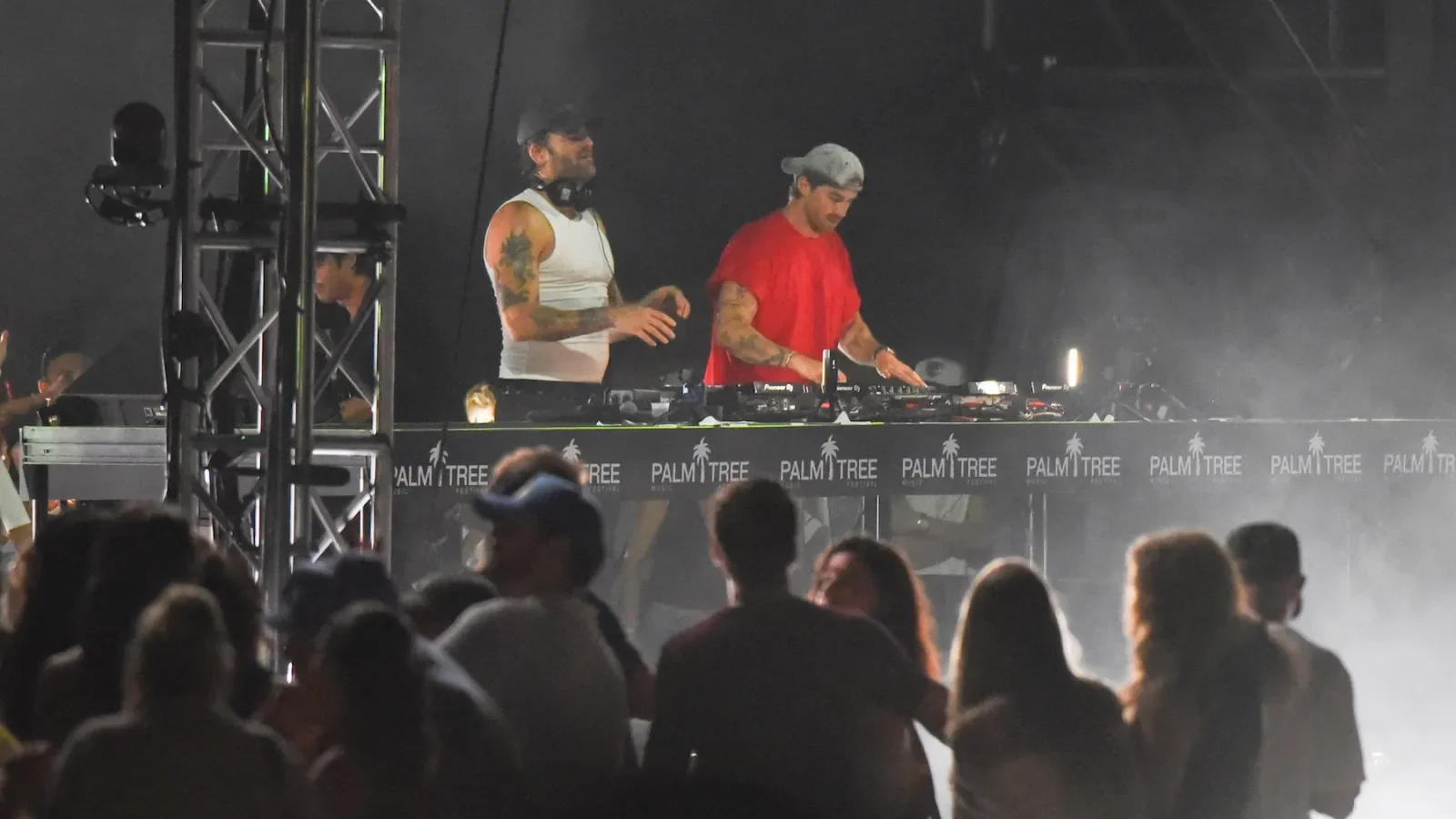 Chainsmokers Concert in San Jose Leaves 14 Attendees Hospitalized Amid Medical Emergencies