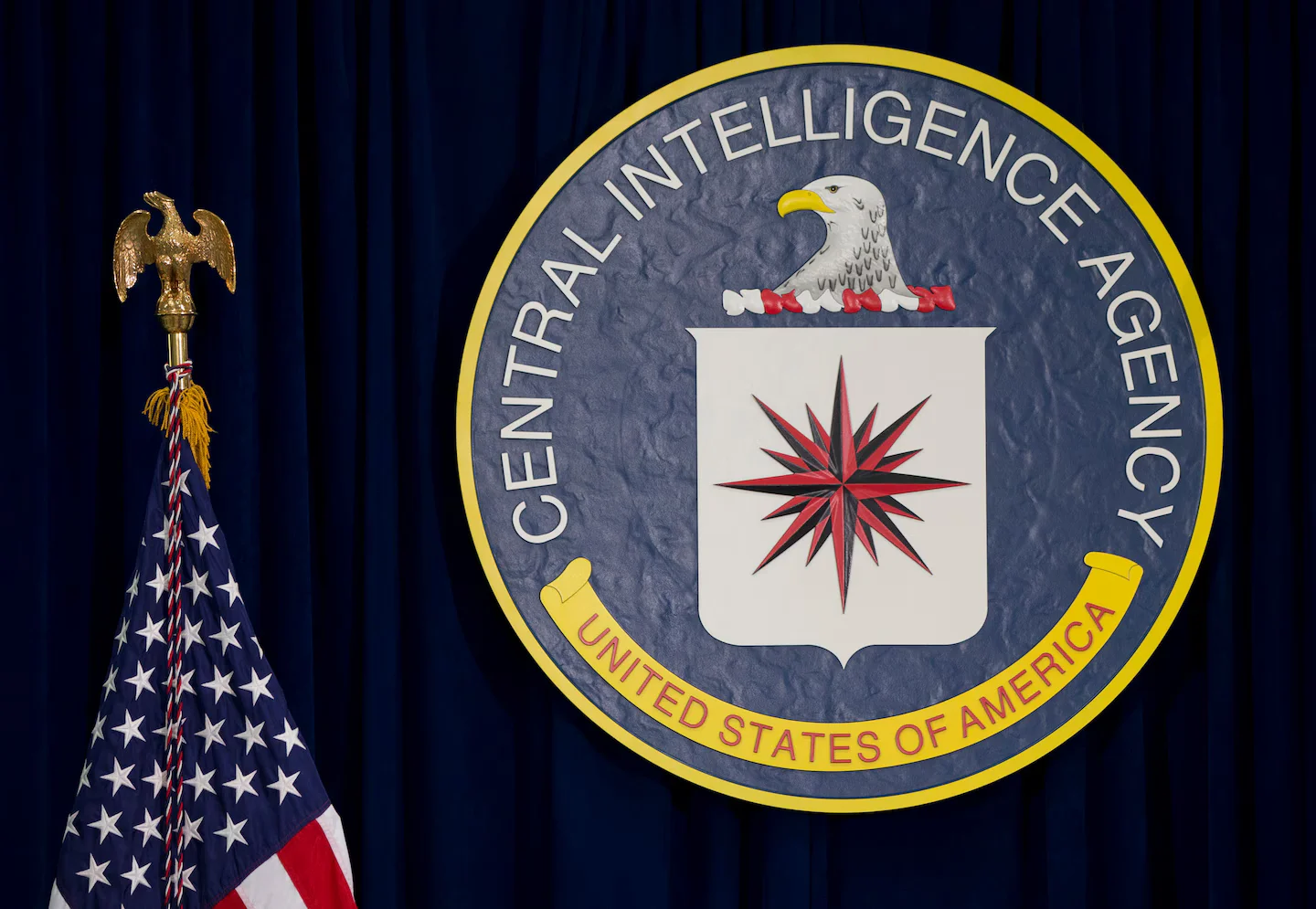 Ex-CIA official accused of stealing $40M in gold bars