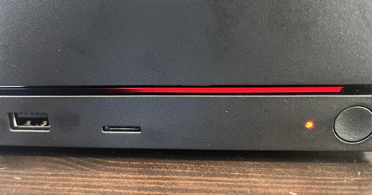 Steam Machine's First Major Fault Sparks the 'Red Line of Death' Nickname
