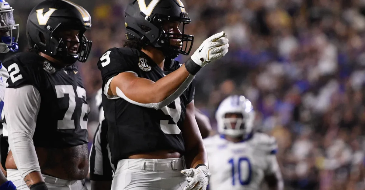 Eagles target upside with Vanderbilt TE Eli Stowers at 54