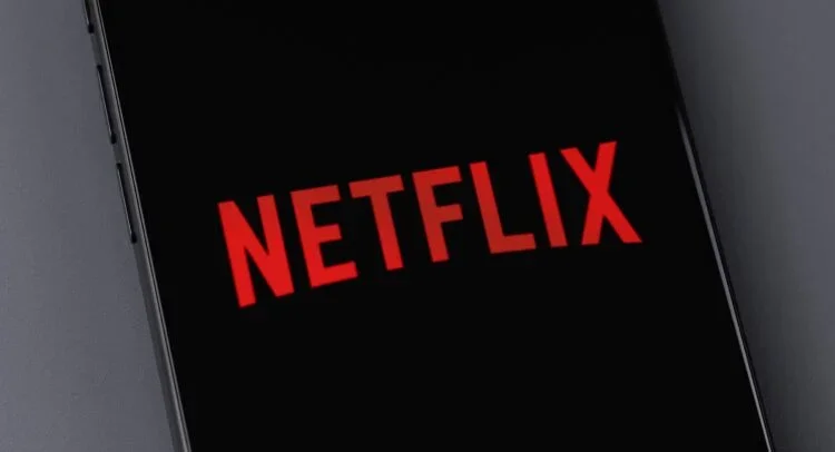 Netflix Faces Downside Hurdles After Earnings, Analysts Warn of Slower Buybacks