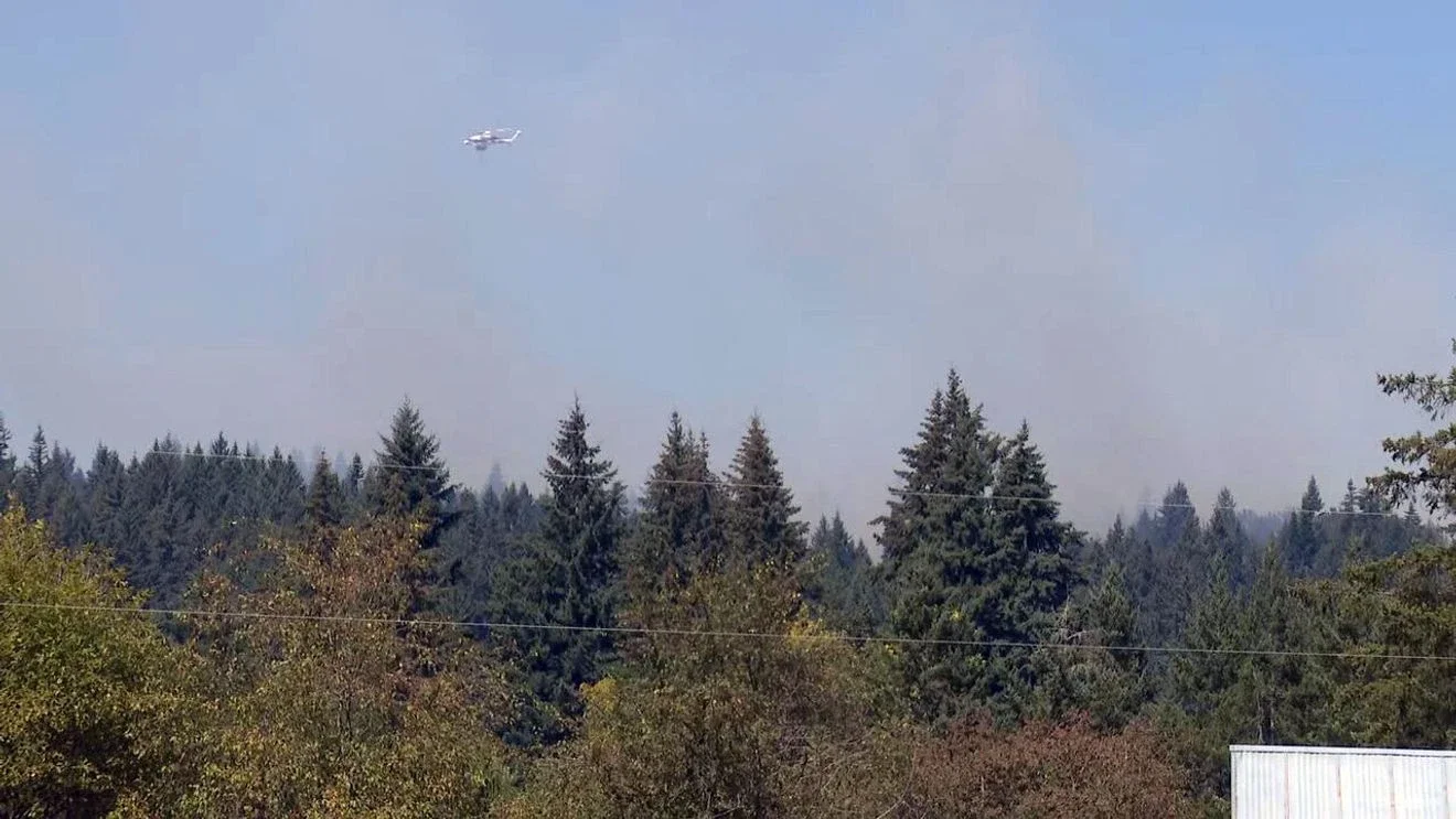 Clark County brush fire prompts Level 3 GO NOW evacuations near Hidden Meadows