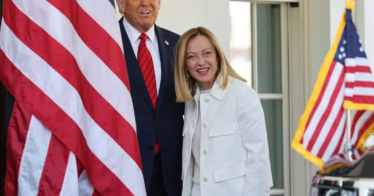 Trump calls Meloni 'unacceptable' after pope critique