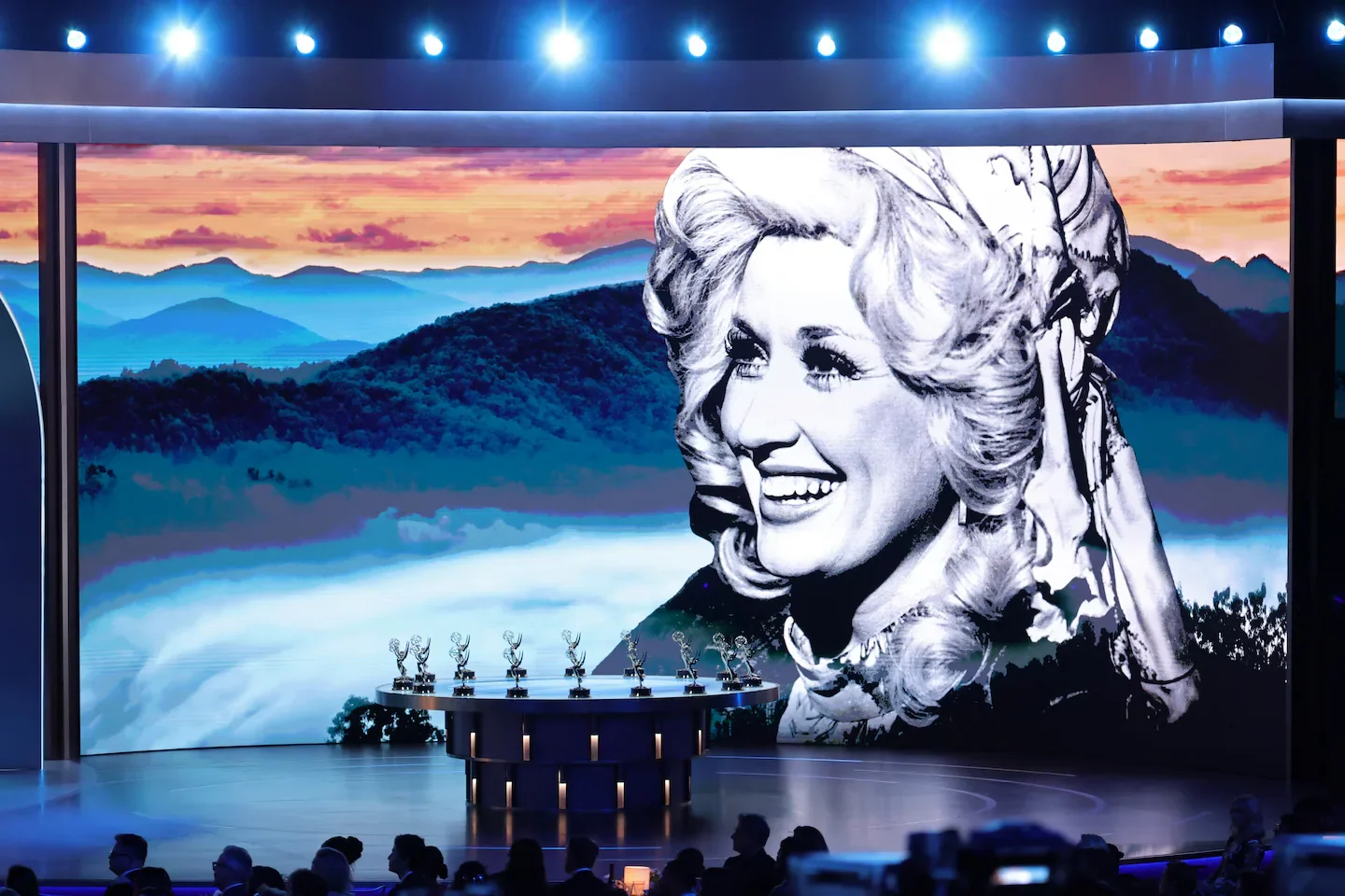 Dolly Parton’s Estate Seeks Court Order to Halt Nephew’s Alleged Threats