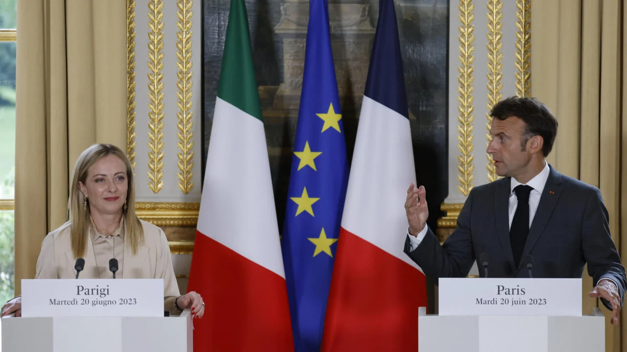 "France and Italy pledge long-term support for Ukraine during PM Meloni's Paris visit"