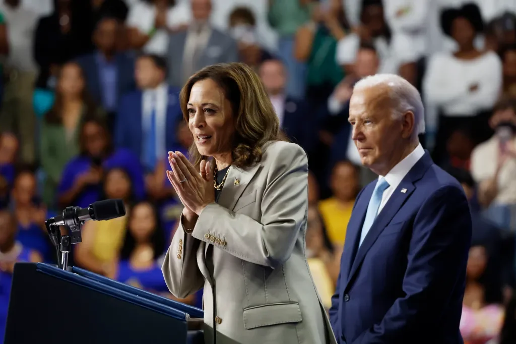 Democrats Need an 'Operation Kibble' to Win Over Voters